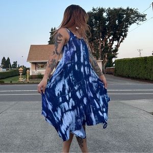 Simply Vera by Vera Wang flowy dress